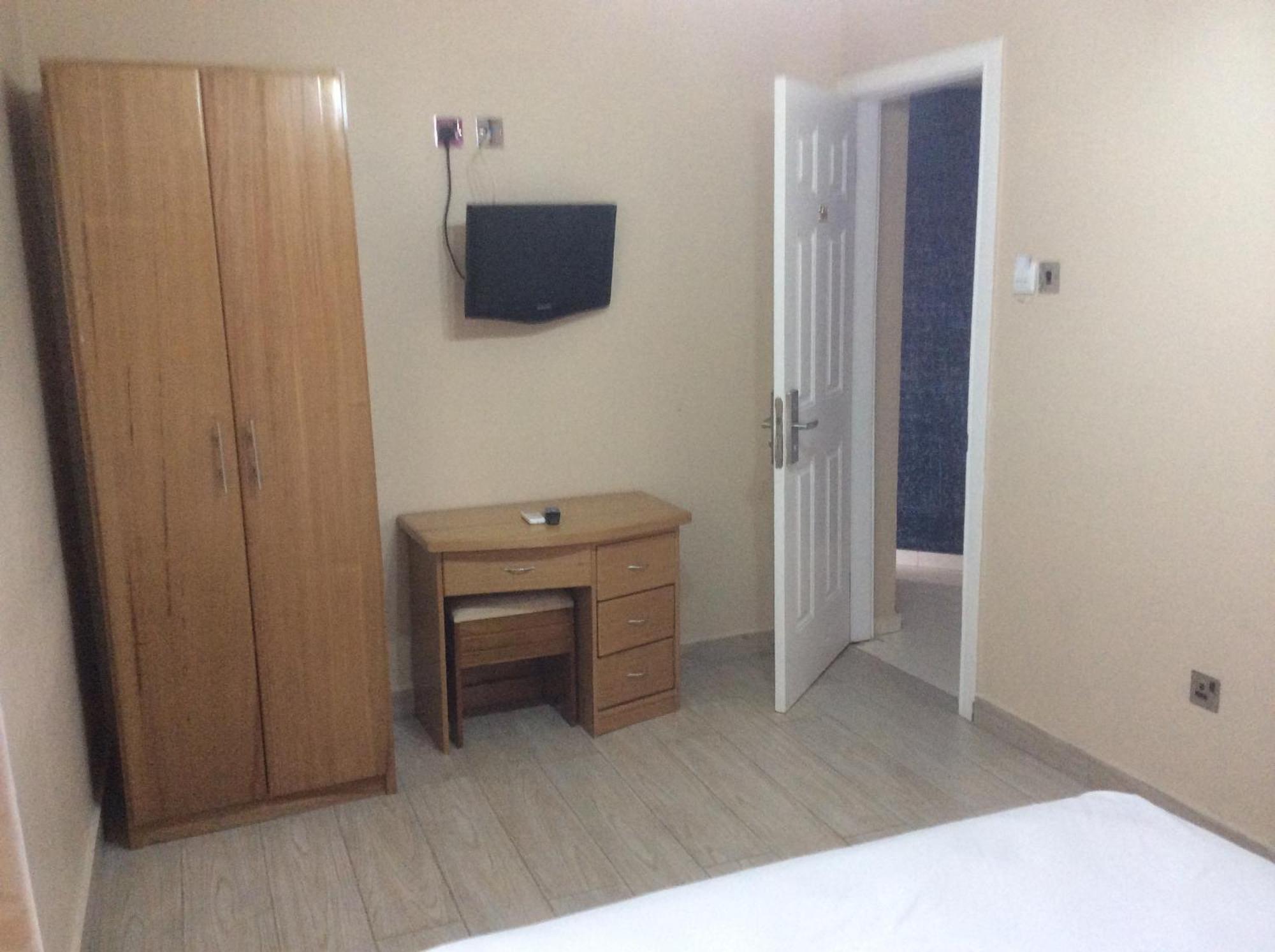 Tropical Enclave Hotel Аккра Номер фото