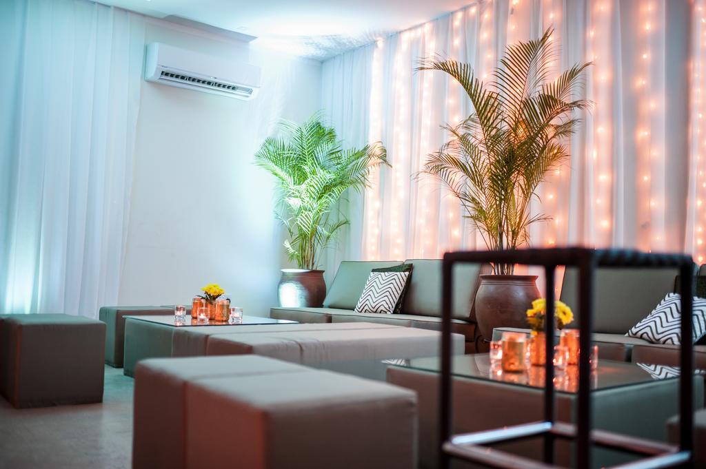 Tropical Enclave Hotel Аккра Экстерьер фото